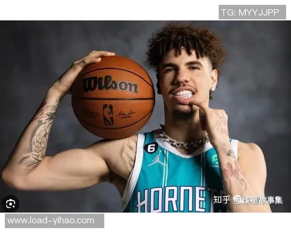 拉梅洛鲍尔高效表现无奈球队失利13投9中砍下27分助攻5次三分球命中率惊人 拉梅洛鲍尔高效表现无奈球队失利13投9中砍下27分助攻5次三分球命中率惊人