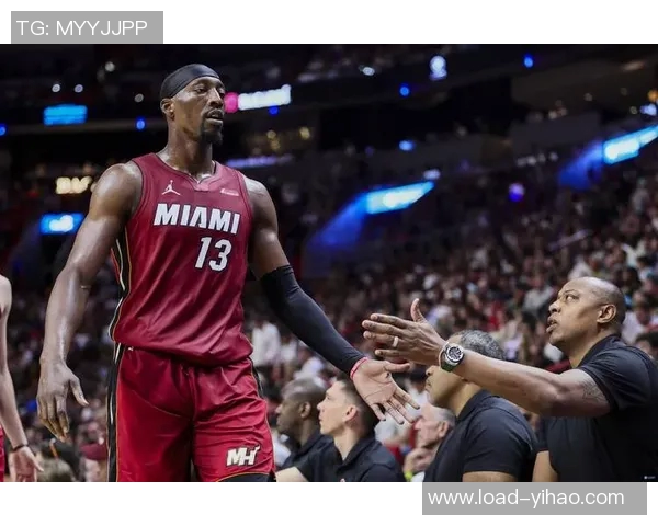 阿德巴约称赞约基奇真实球风强调其伟大之处不在假摔与造犯规